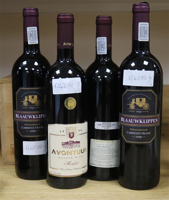 Six bottles of Baron de Rothschild Domaine Lafite Los Vascos Cabernet Sauvignon & 4 other bottles.